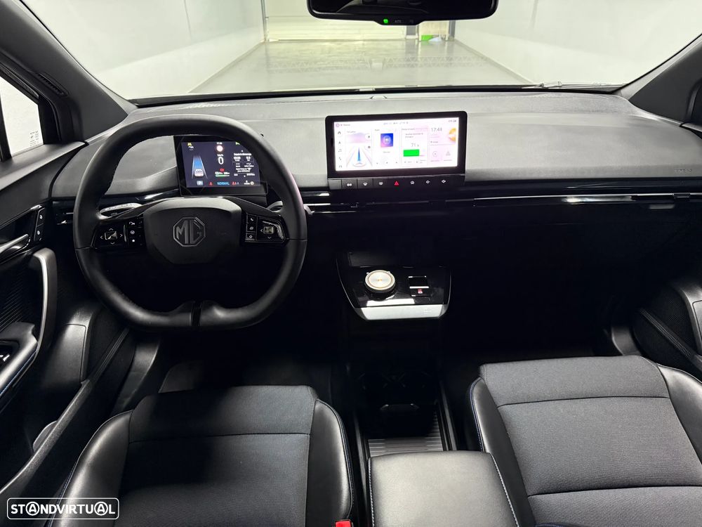 MG MG4 64 kWh Luxury - 7
