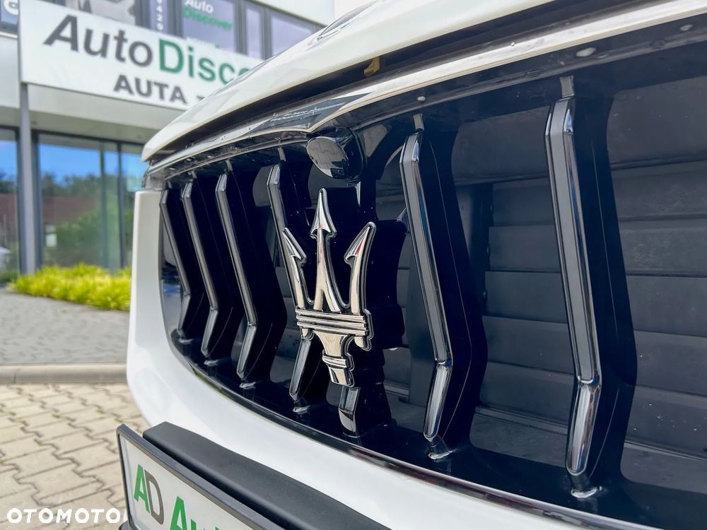 Maserati Levante Q4 - 14