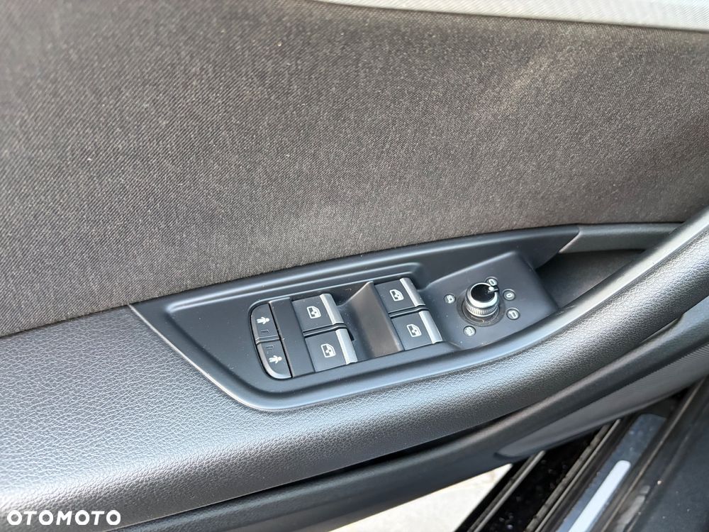 Audi A4 Avant 2.0 TDI S tronic sport - 16