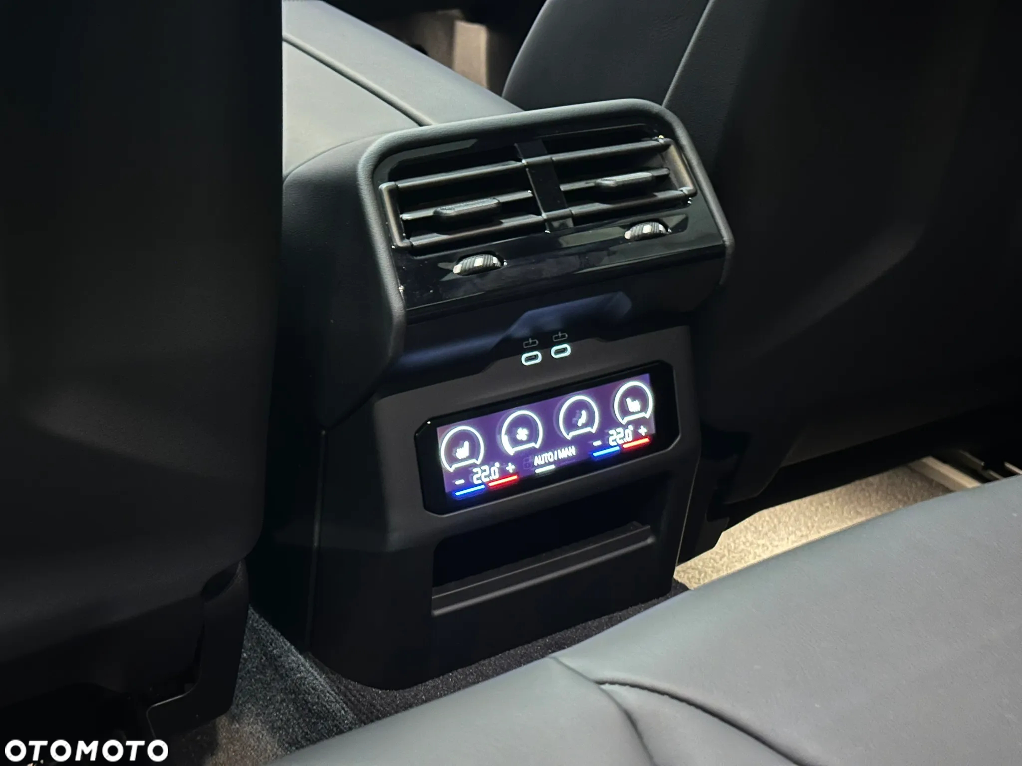 BMW M5 PHEV - 22