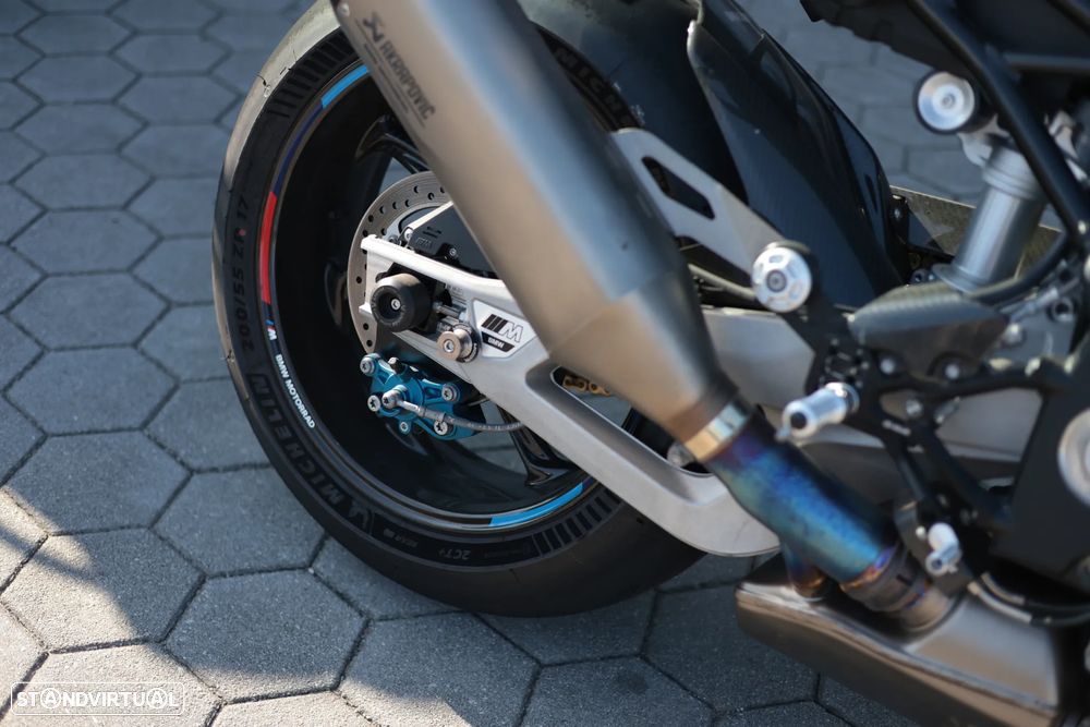 BMW M 1000 RR M - 10
