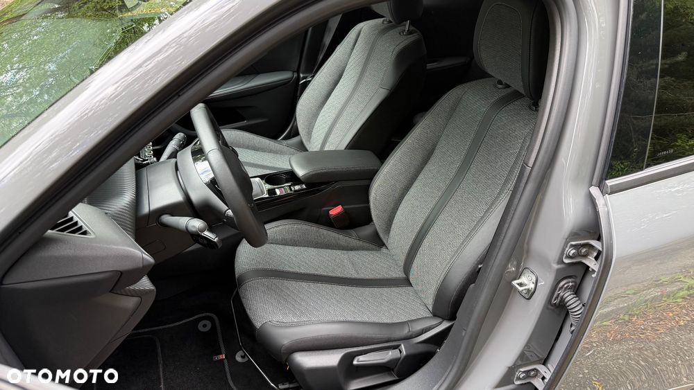 Peugeot 2008 - 25