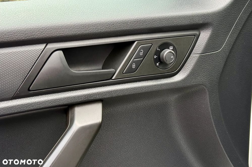 Volkswagen Caddy - 11