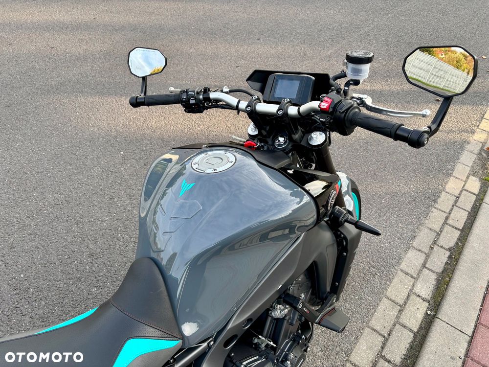 Yamaha MT - 26