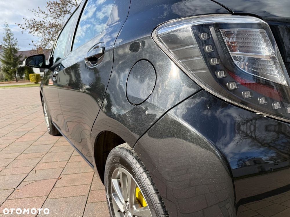 Toyota Yaris 1.33 Prestige - 18