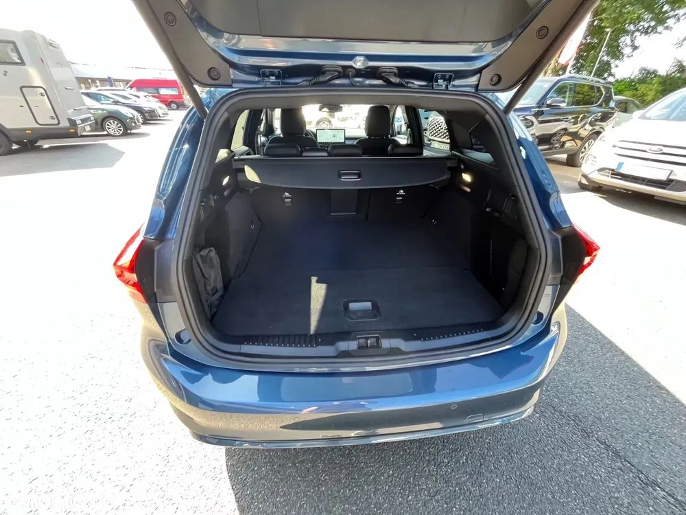 Ford Focus 1.0 EcoBoost mHEV ST-Line X - 11