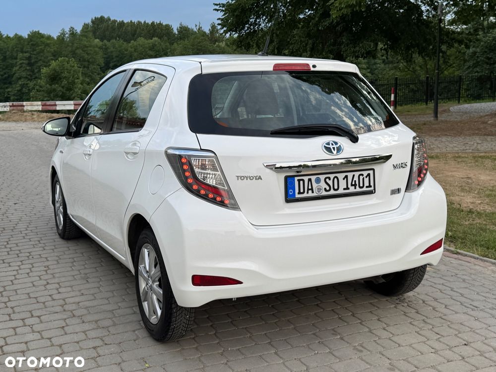 Toyota Yaris - 37