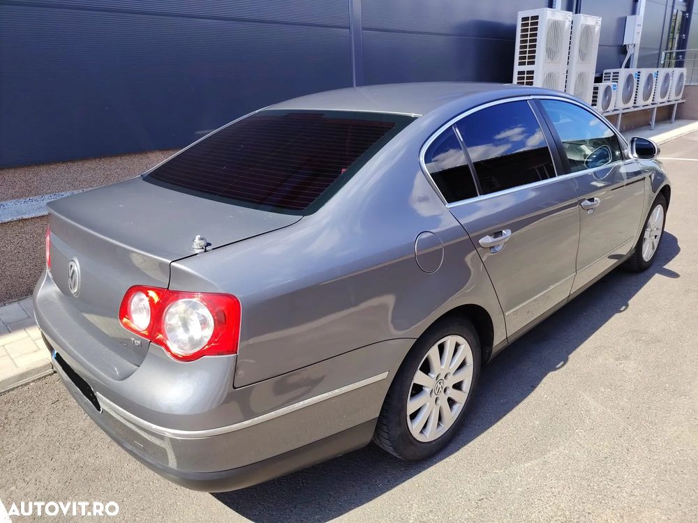 Volkswagen Passat 1.9TDI Comfortline - 8