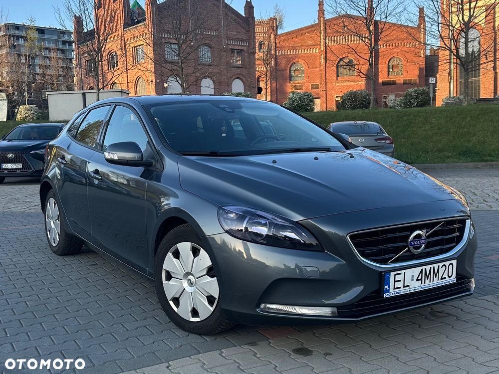 Volvo V40 D2 - 2