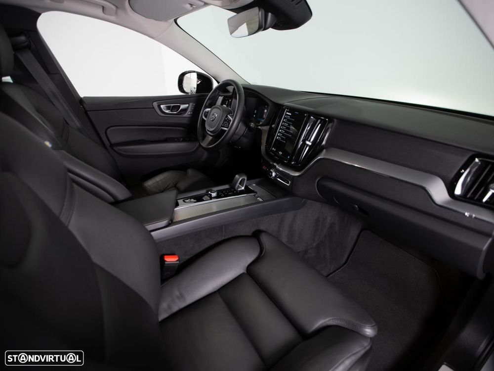 Volvo XC 60 2.0 T6 PHEV Inscription Expression AWD - 9