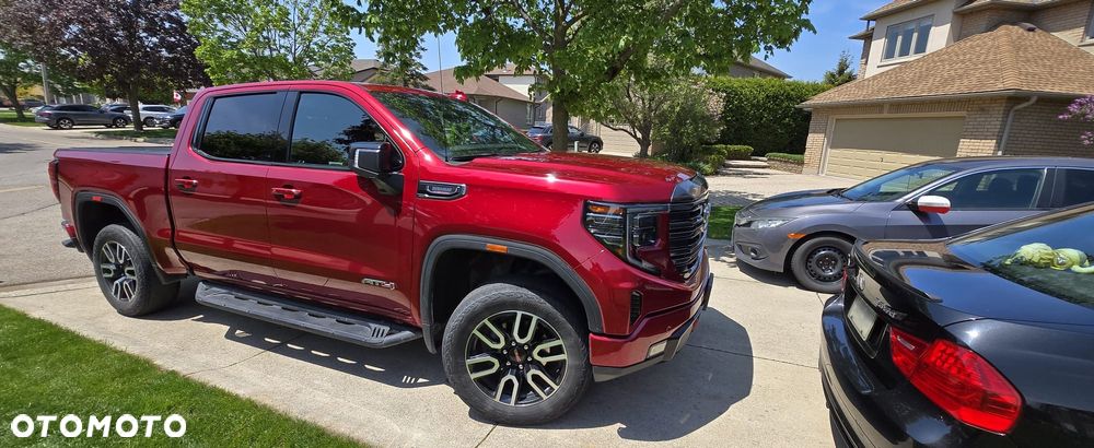 GMC Sierra - 13