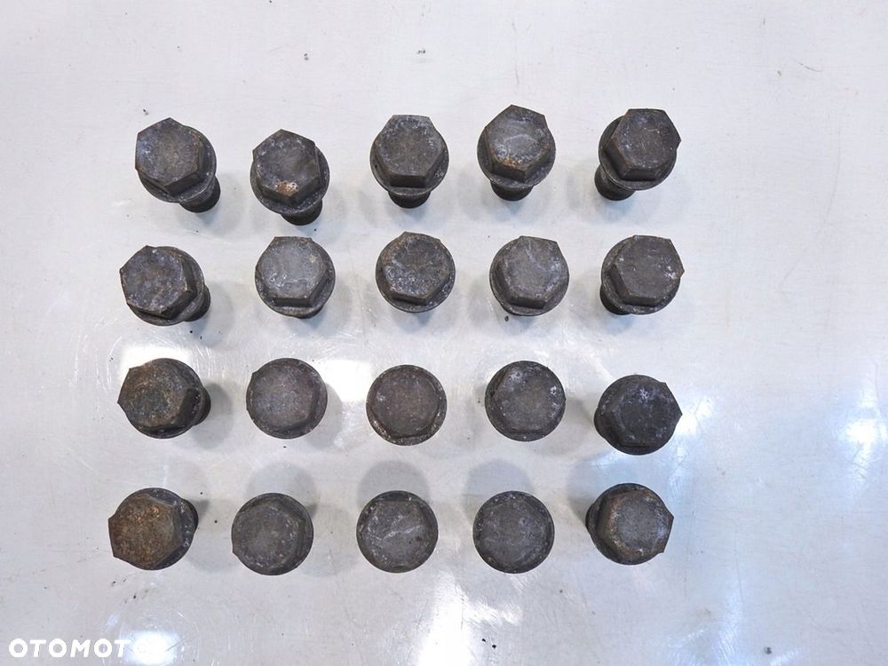 ŚRUBY FELG AUDI A6 C6 - 6