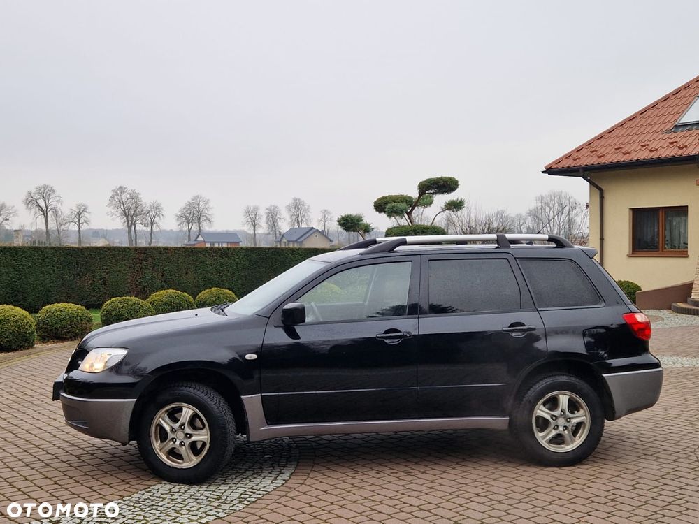 Mitsubishi Outlander - 15