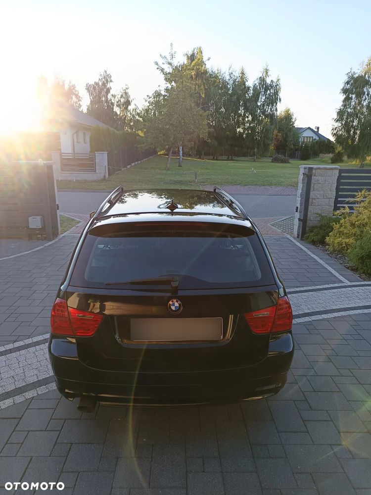 BMW Seria 3 318d - 8