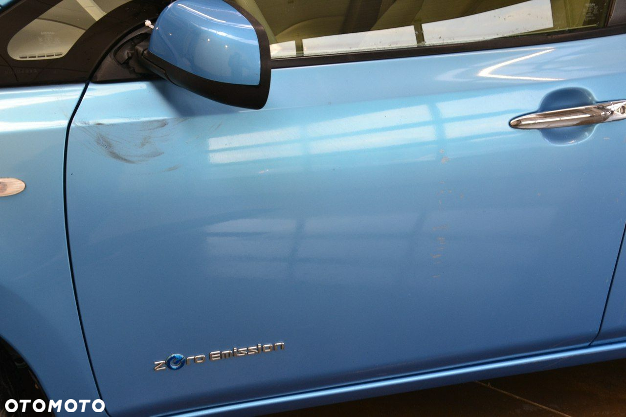 Nissan Leaf - 14