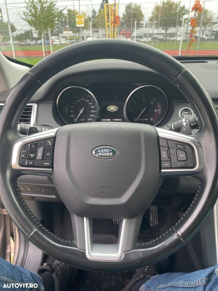 Land Rover Discovery Sport - 13