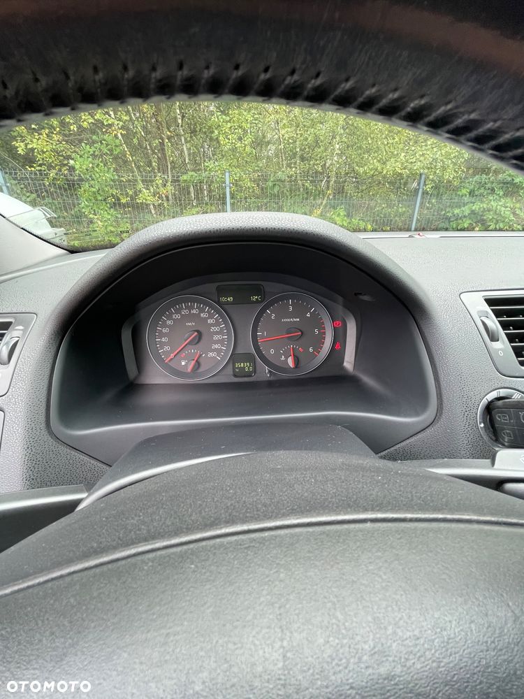 Volvo S40 D3 - 4