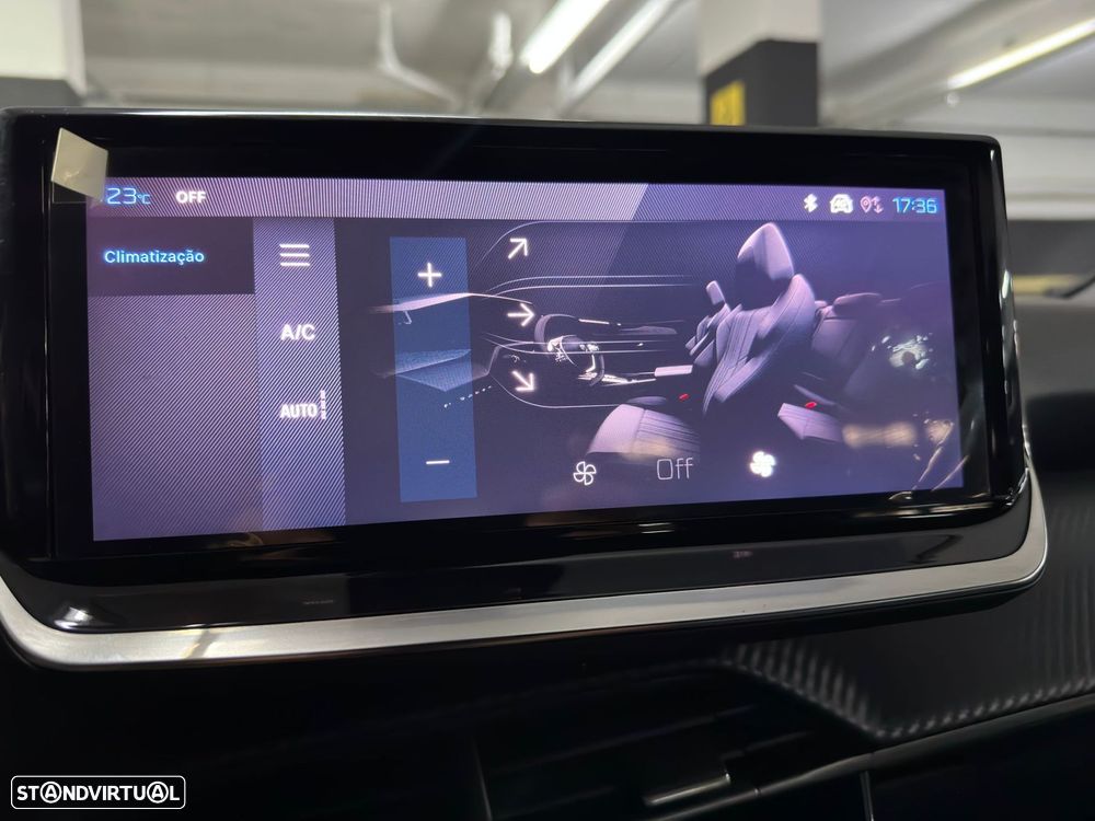 Peugeot 2008 1.2 PureTech Allure Pack EAT8 - 20