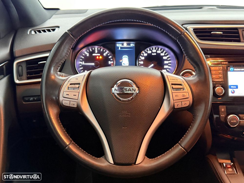 Nissan Qashqai 1.6 dCi Tekna Premium - 19