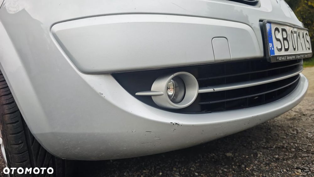 Renault Scenic 1.6 16V Alize - 13