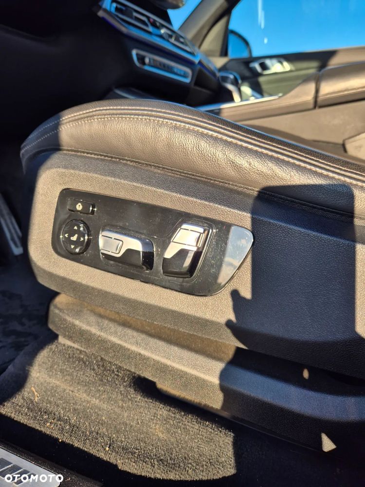 BMW X5 xDrive25d - 13