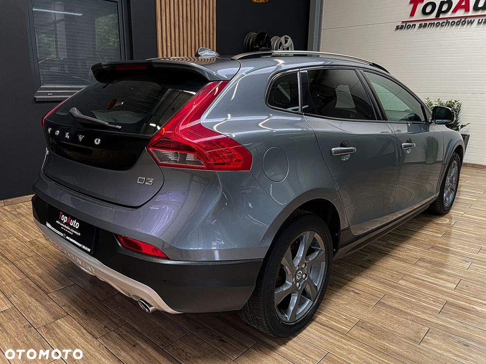 Volvo V40 Cross Country D3 Momentum - 8