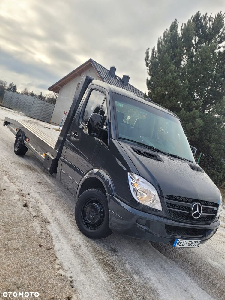 Mercedes-Benz Sprinter - 9