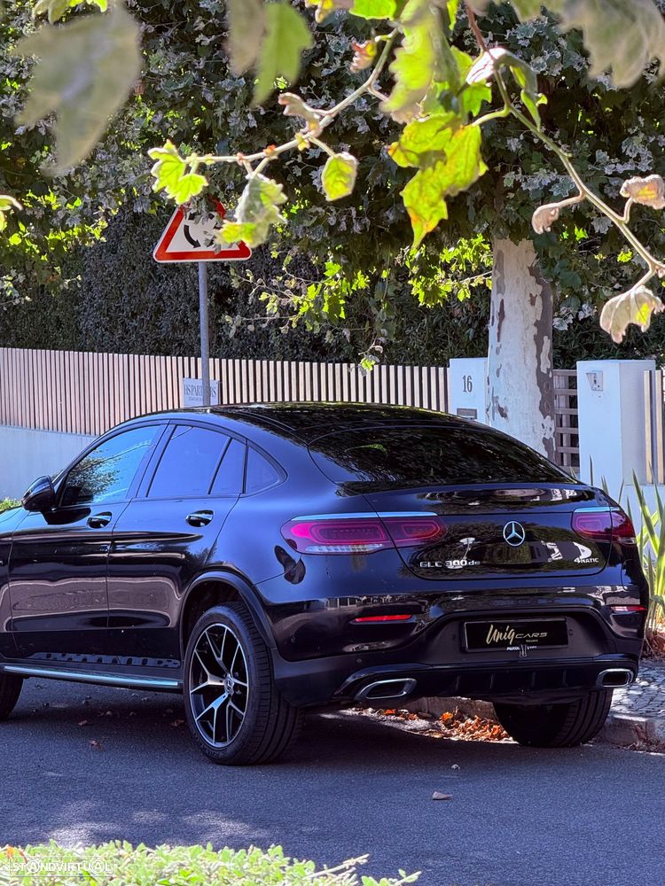 Mercedes-Benz GLC 300 de Coupe 4Matic 9G-TRONIC AMG Line - 16