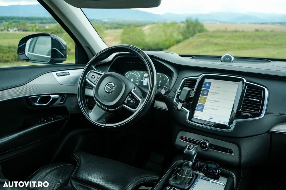 Volvo XC 90 D5 AWD Geartonic First Edition - 19