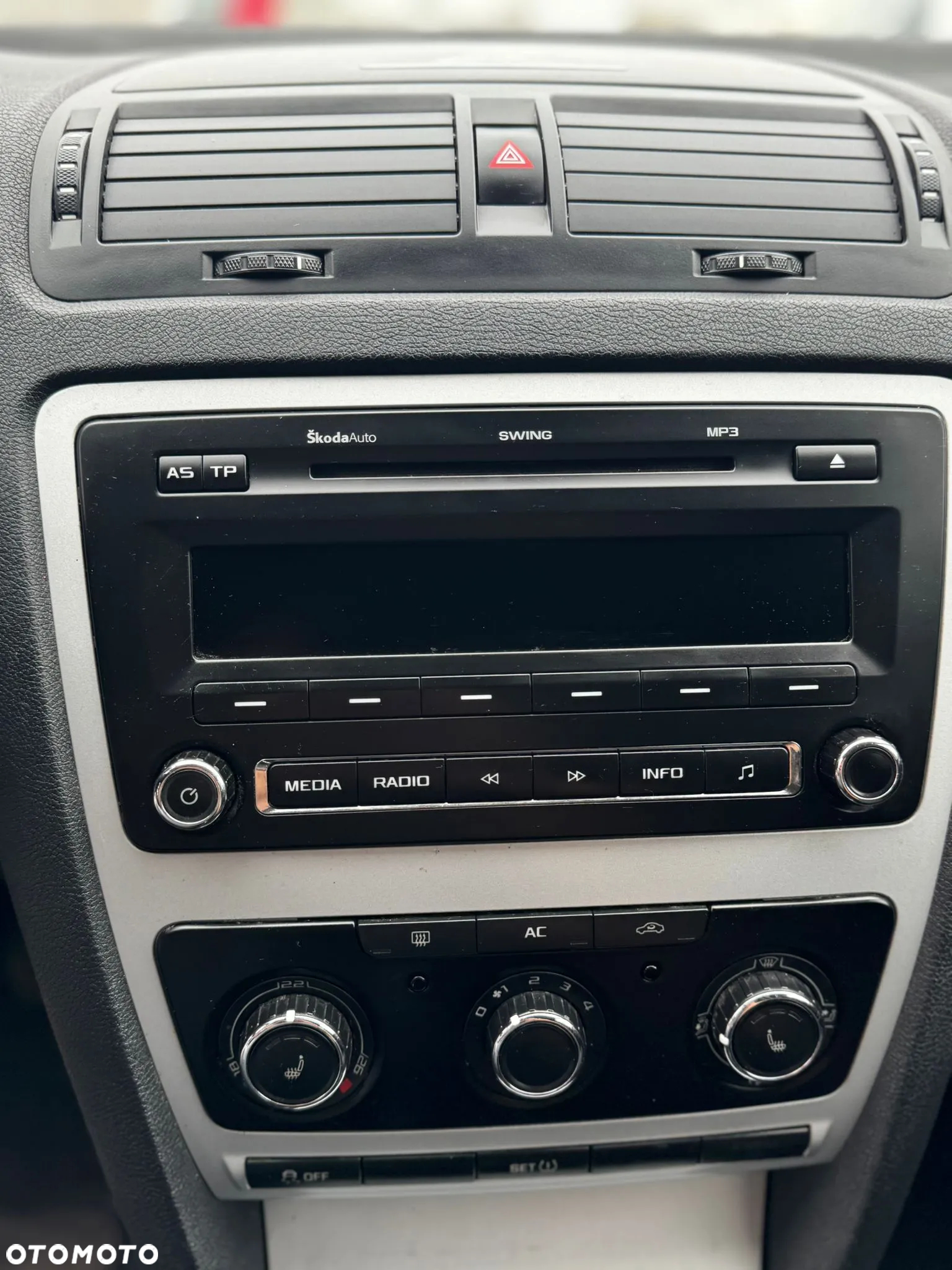 Skoda Octavia 1.8 TSI Ambition - 11