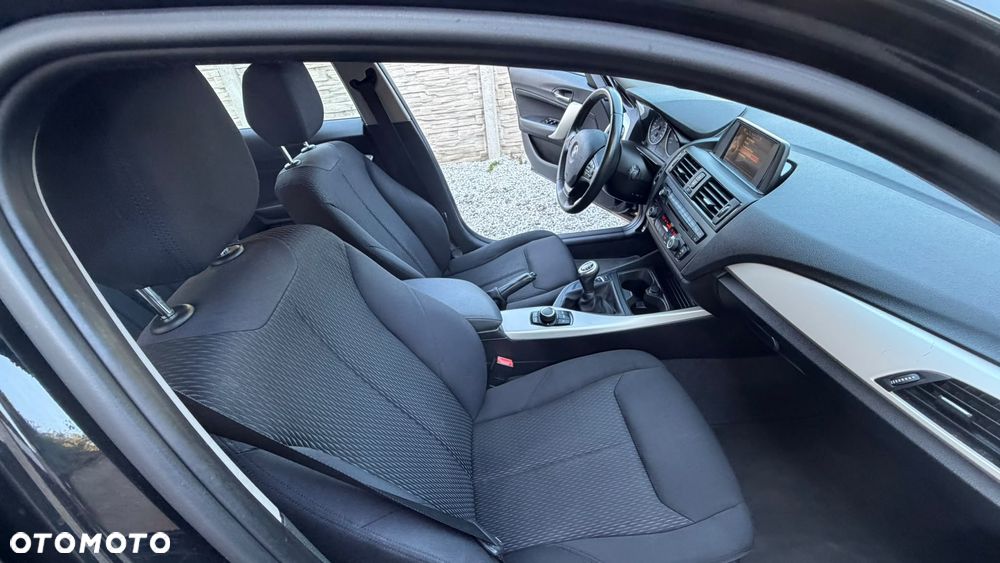 BMW Seria 1 - 19