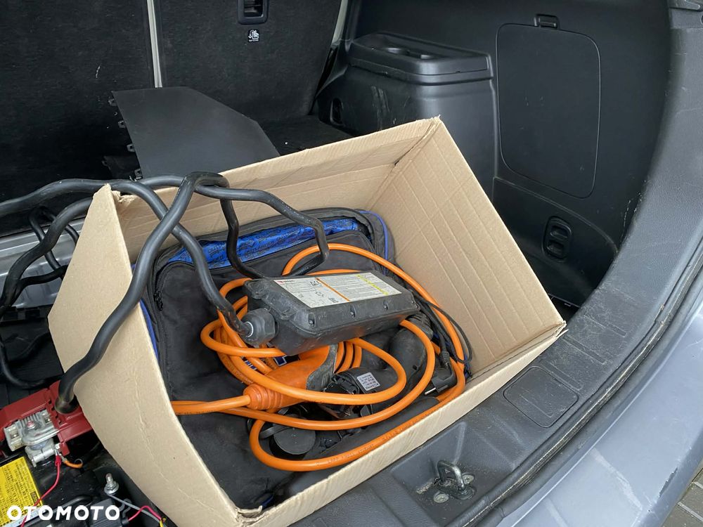 Mitsubishi Outlander 2.4 4WD - 22