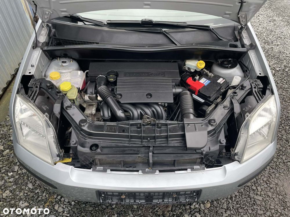 Ford Fusion 1.25 Style - 8