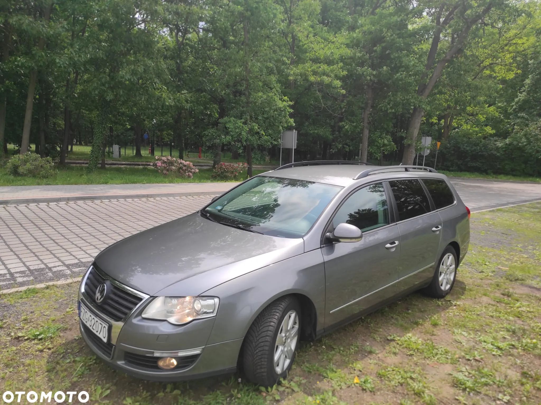 Volkswagen Passat 2.0 TDI Comfortline - 1