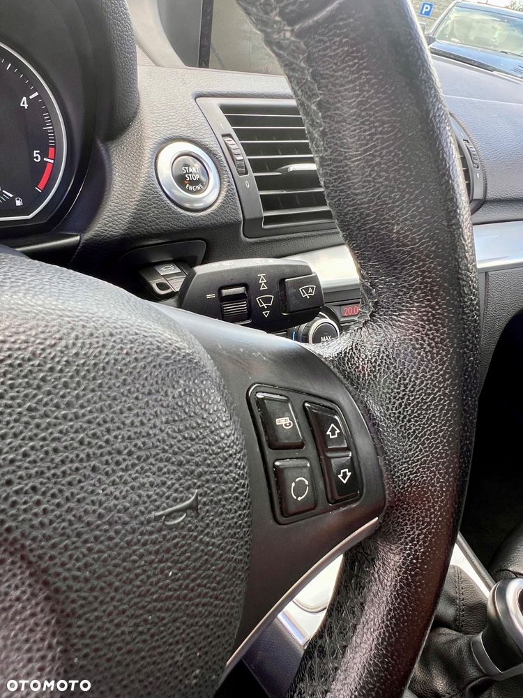 BMW Seria 1 120d - 11