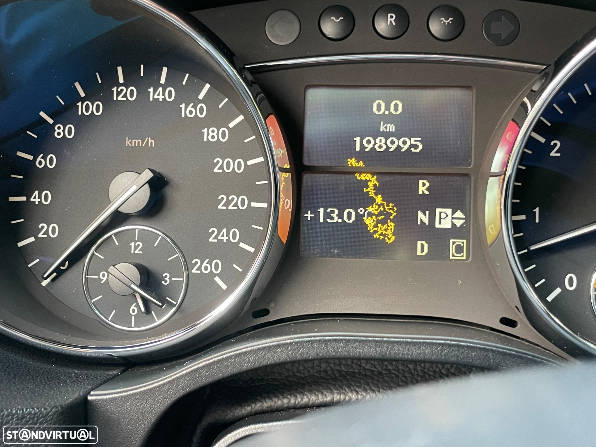 Mercedes-Benz R 350 4-Matic - 22