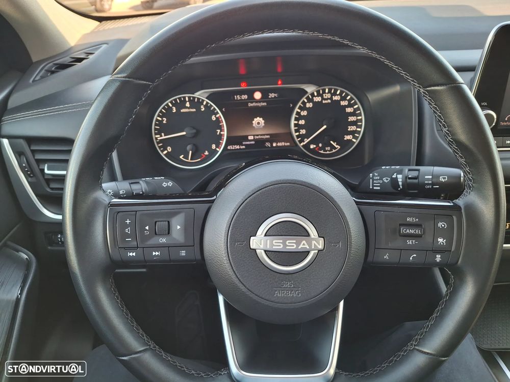 Nissan Qashqai 1.3 DIG-T Acenta - 17