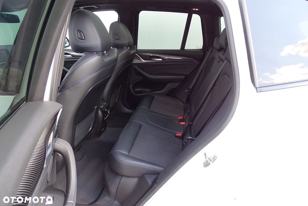 BMW X3 xDrive20d mHEV M Sport sport - 28