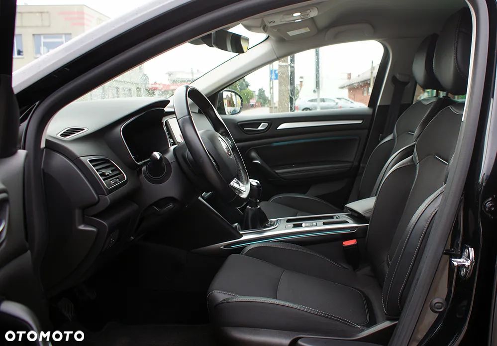 Renault Megane 1.5 Blue dCi Intens - 20