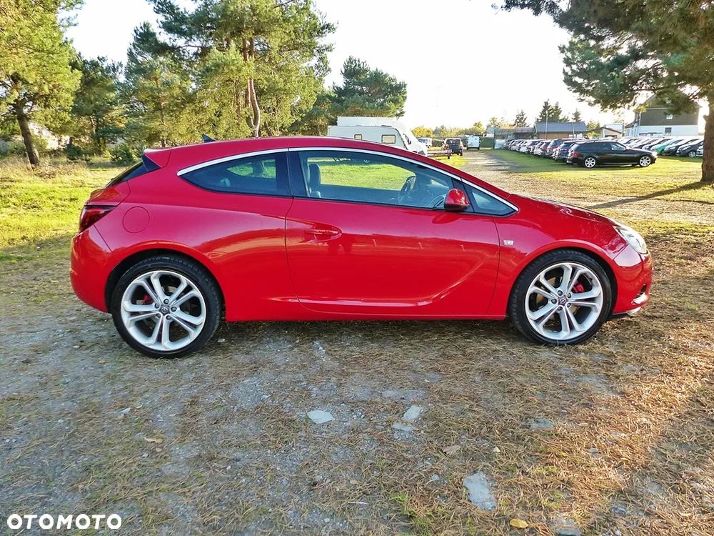 Opel Astra 1.6 Turbo Cosmo - 7