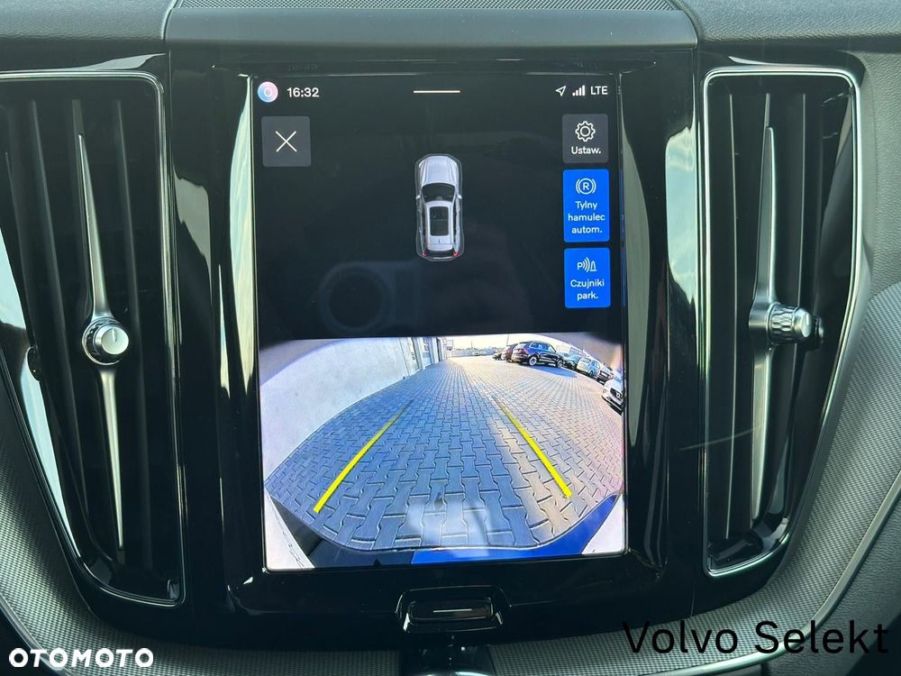 Volvo XC 60 - 28