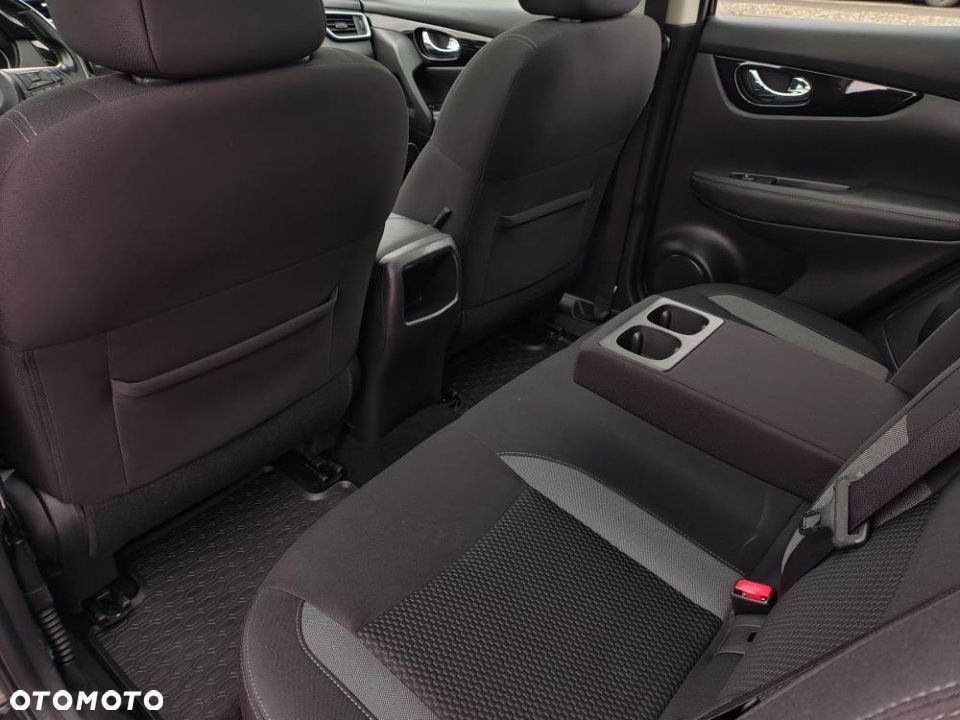 Nissan Qashqai - 16