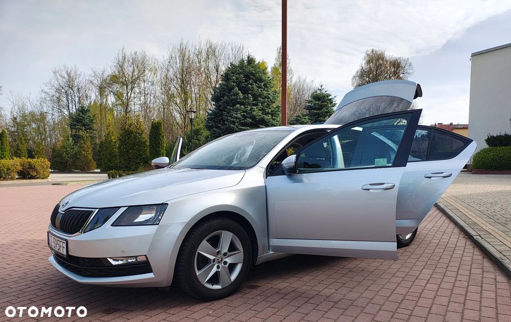 Skoda Octavia 1.5 TSI ACT Ambition - 15