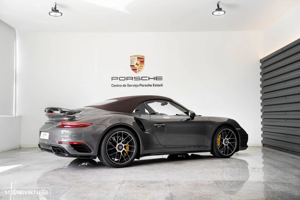 Porsche 911 (991) Turbo S Cabriolet - 16