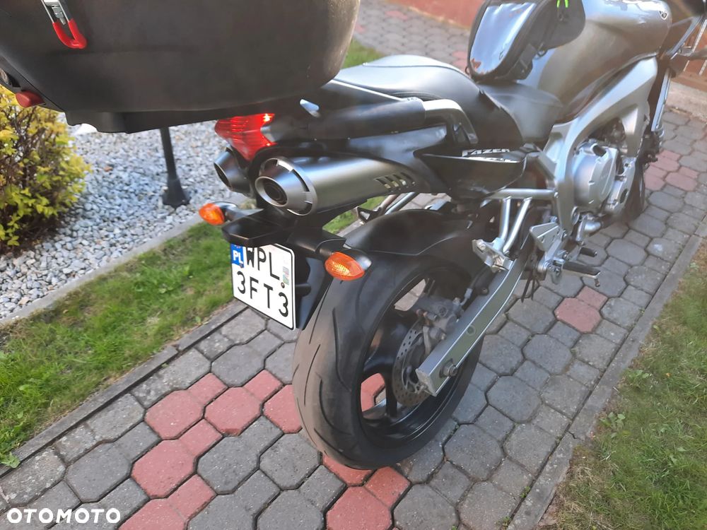 Yamaha FZ6 - 17
