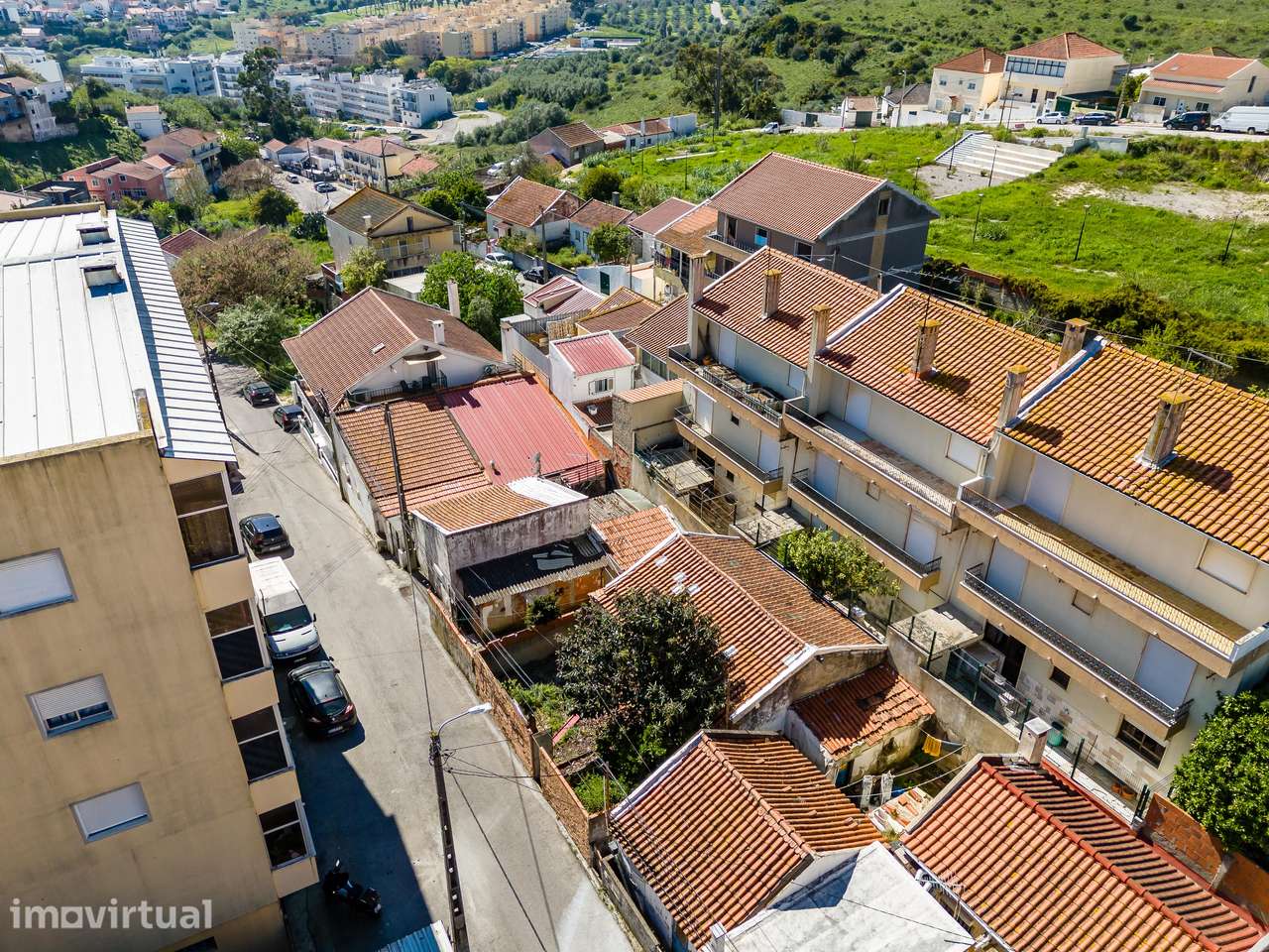 OPORTUNIDADE DE INVESTIMENTO | 3 MORADIAS | CAMARATE / UNHOS - Grande imagem: 5/36