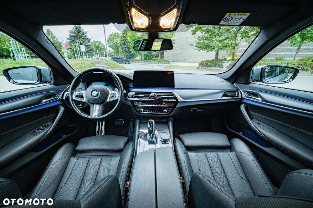BMW Seria 5 520d xDrive MHEV M Sport sport - 16