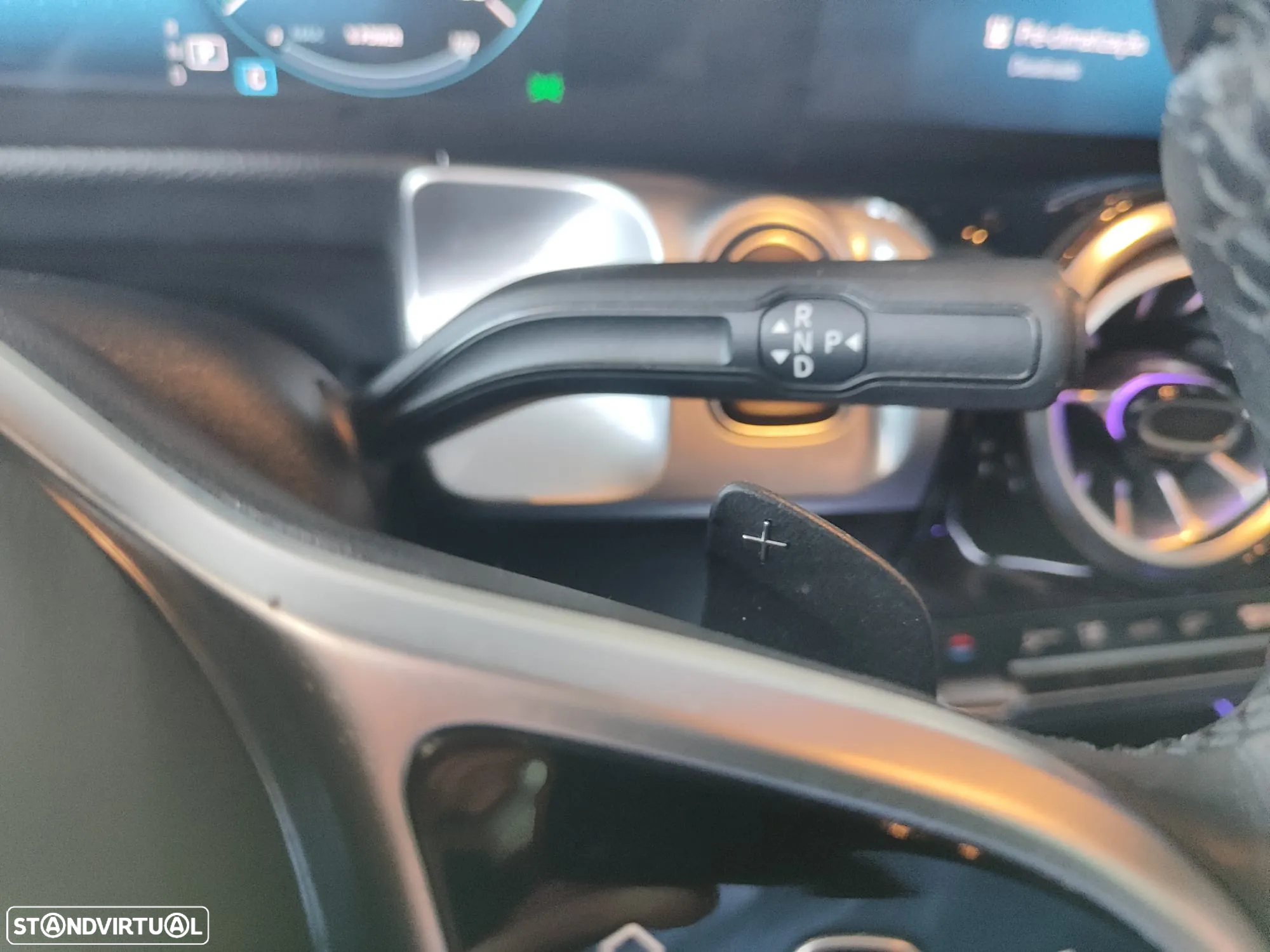 Mercedes-Benz EQB 300 4Matic Progressive - 31