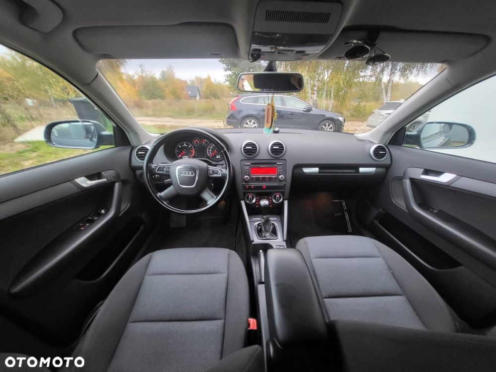 Audi A3 Sportback - 12