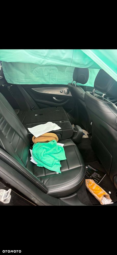 Mercedes-Benz Klasa E 200 d 9G-TRONIC - 8